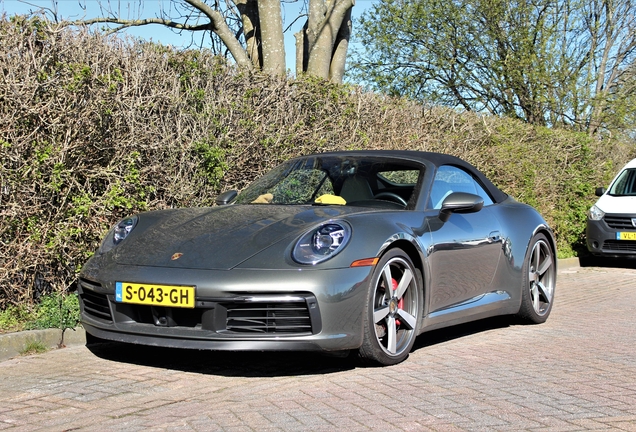 Porsche 992 Carrera S Cabriolet