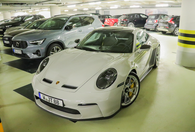 Porsche 992 GT3 Touring