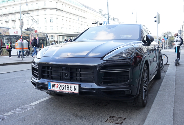 Porsche Cayenne Coupé Turbo S E-Hybrid