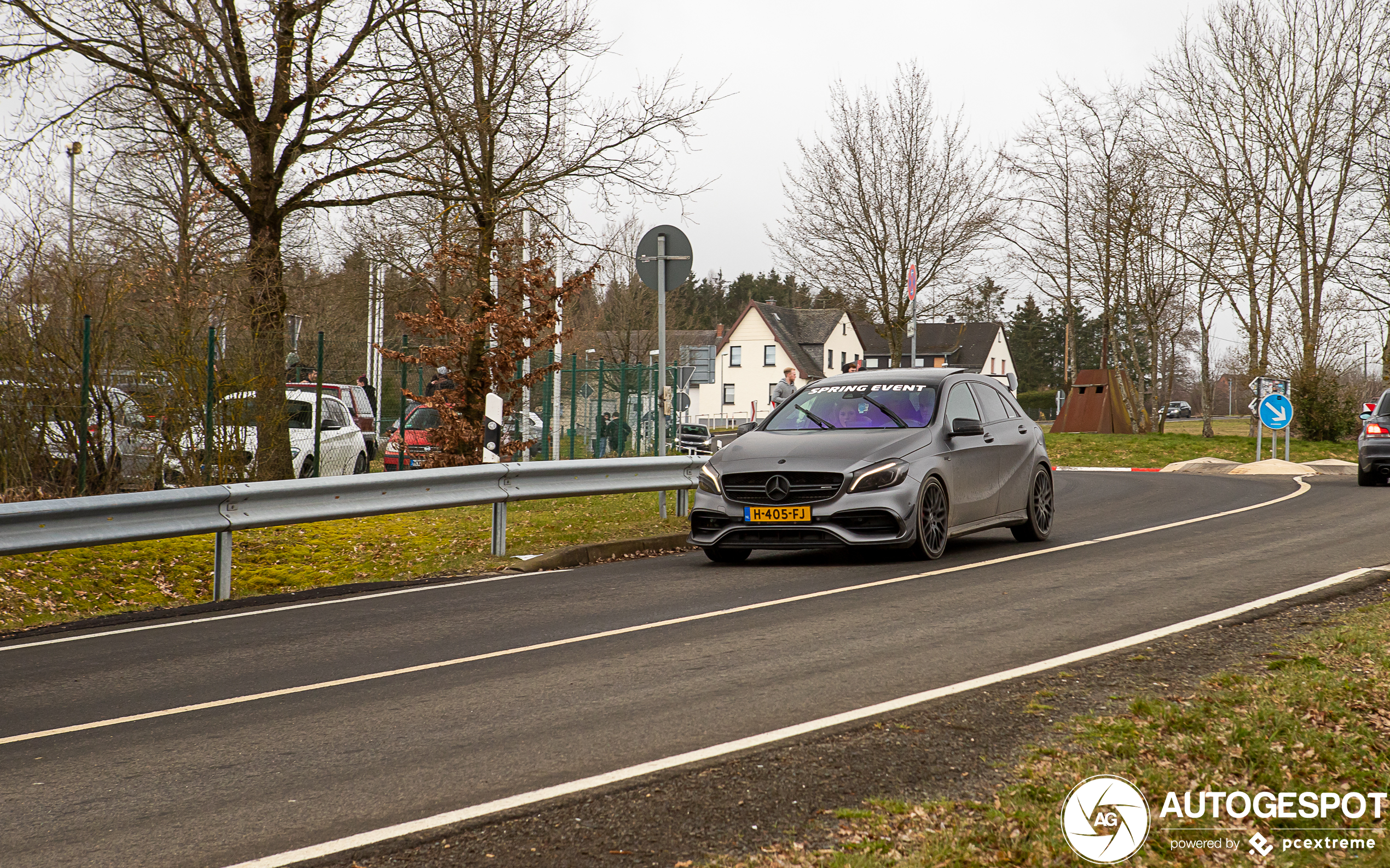 Mercedes-AMG A 45 W176 2015