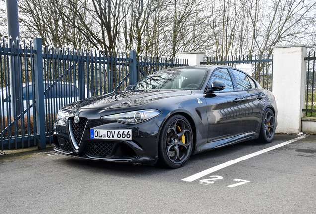 Alfa Romeo Giulia Quadrifoglio