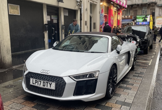 Audi R8 V10 Spyder 2016