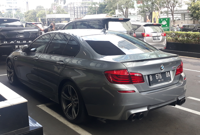 BMW M5 F10 2011