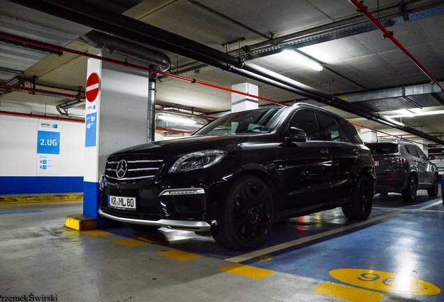 Mercedes-Benz ML 63 AMG W166