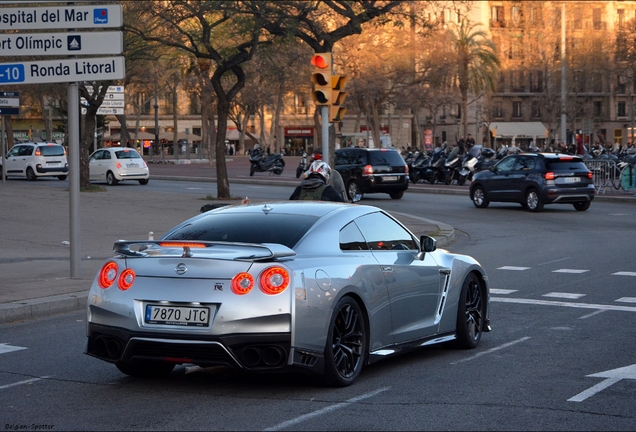 Nissan GT-R 2017