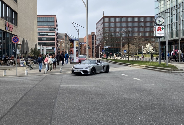 Porsche 718 Spyder