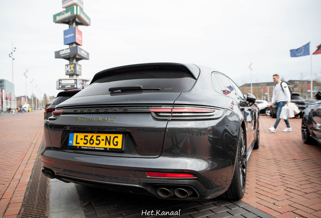 Porsche 971 Panamera Turbo S E-Hybrid Sport Turismo