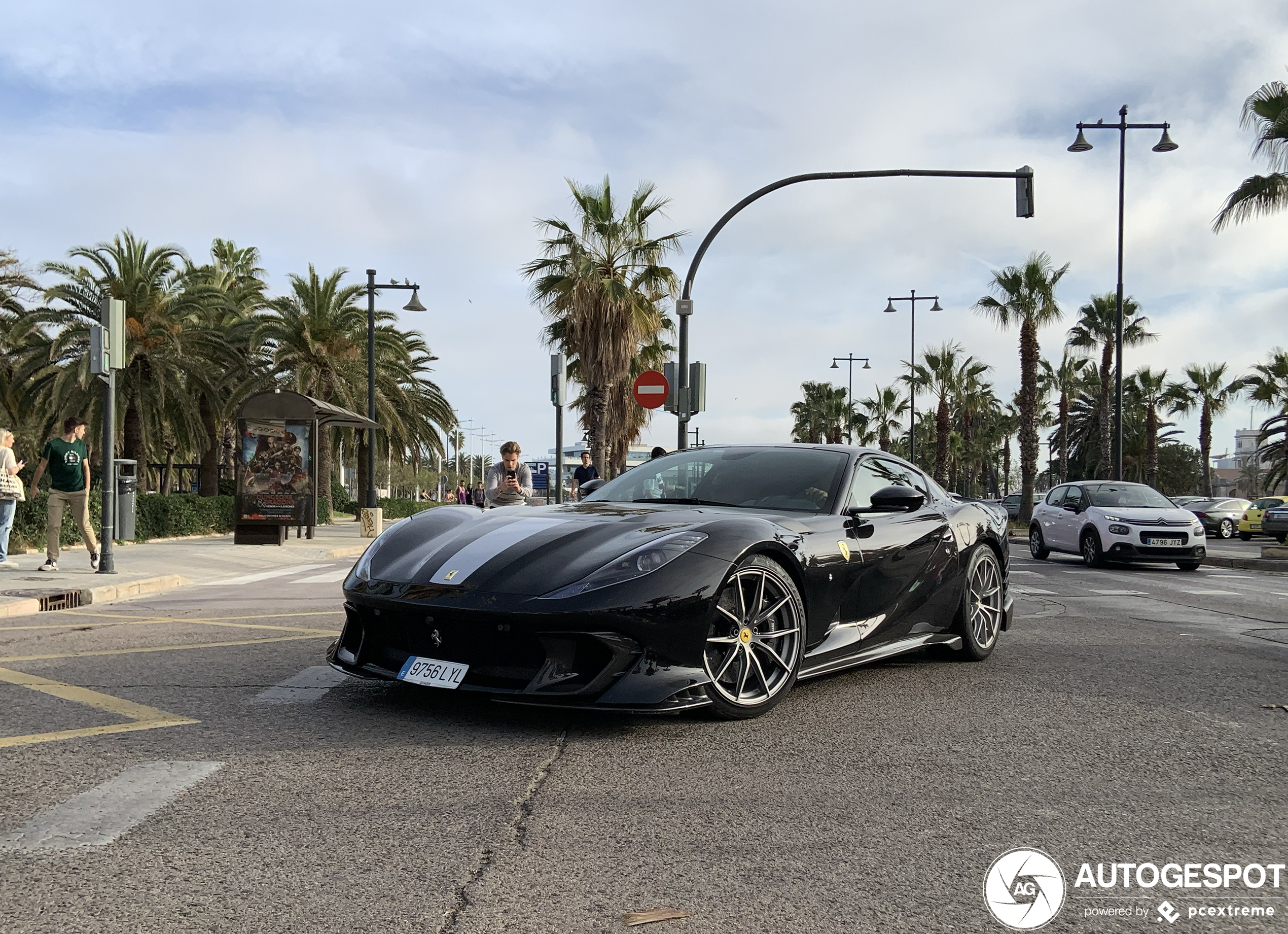 Kleurtjes op de Ferrari 812 Competizione