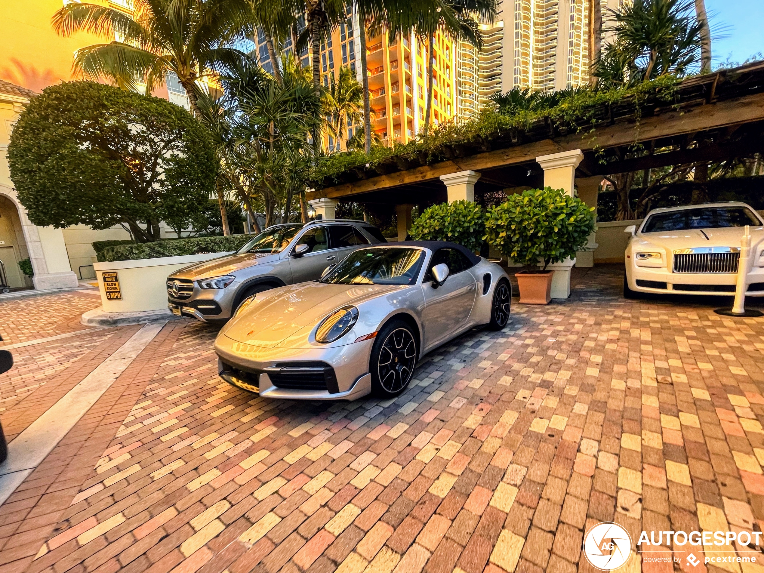 Porsche 992 Turbo S Cabriolet