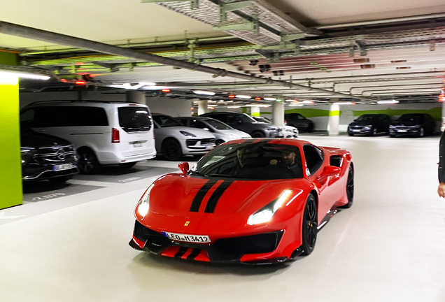 Ferrari 488 Pista