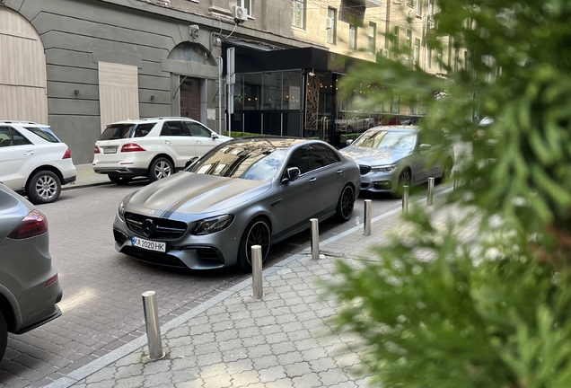 Mercedes-AMG E 63 S W213 Edition 1