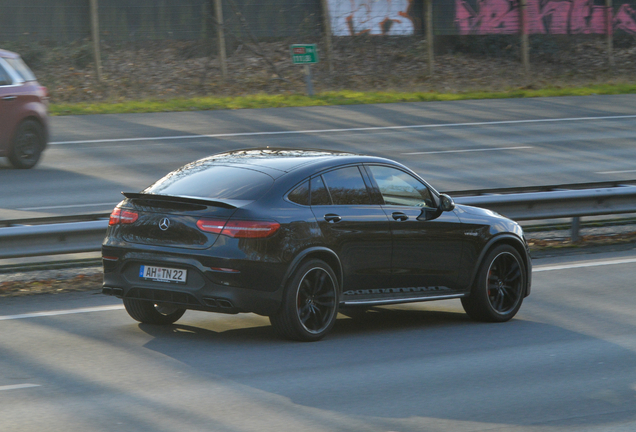 Mercedes-AMG GLC 63 S Coupé C253 2018