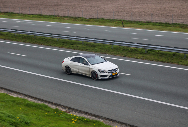 Mercedes-Benz CLA 45 AMG C117