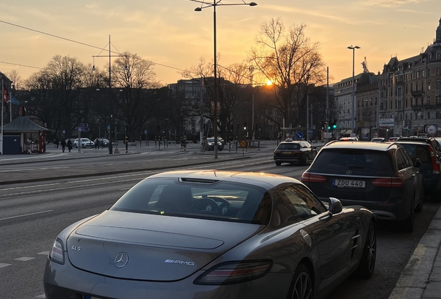 Mercedes-Benz SLS AMG