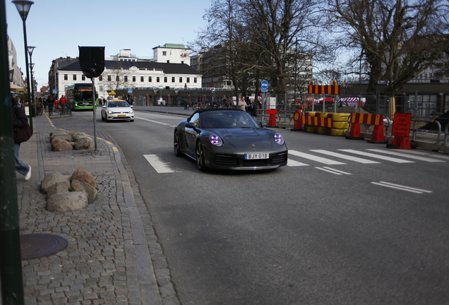 Porsche 992 Carrera S Cabriolet