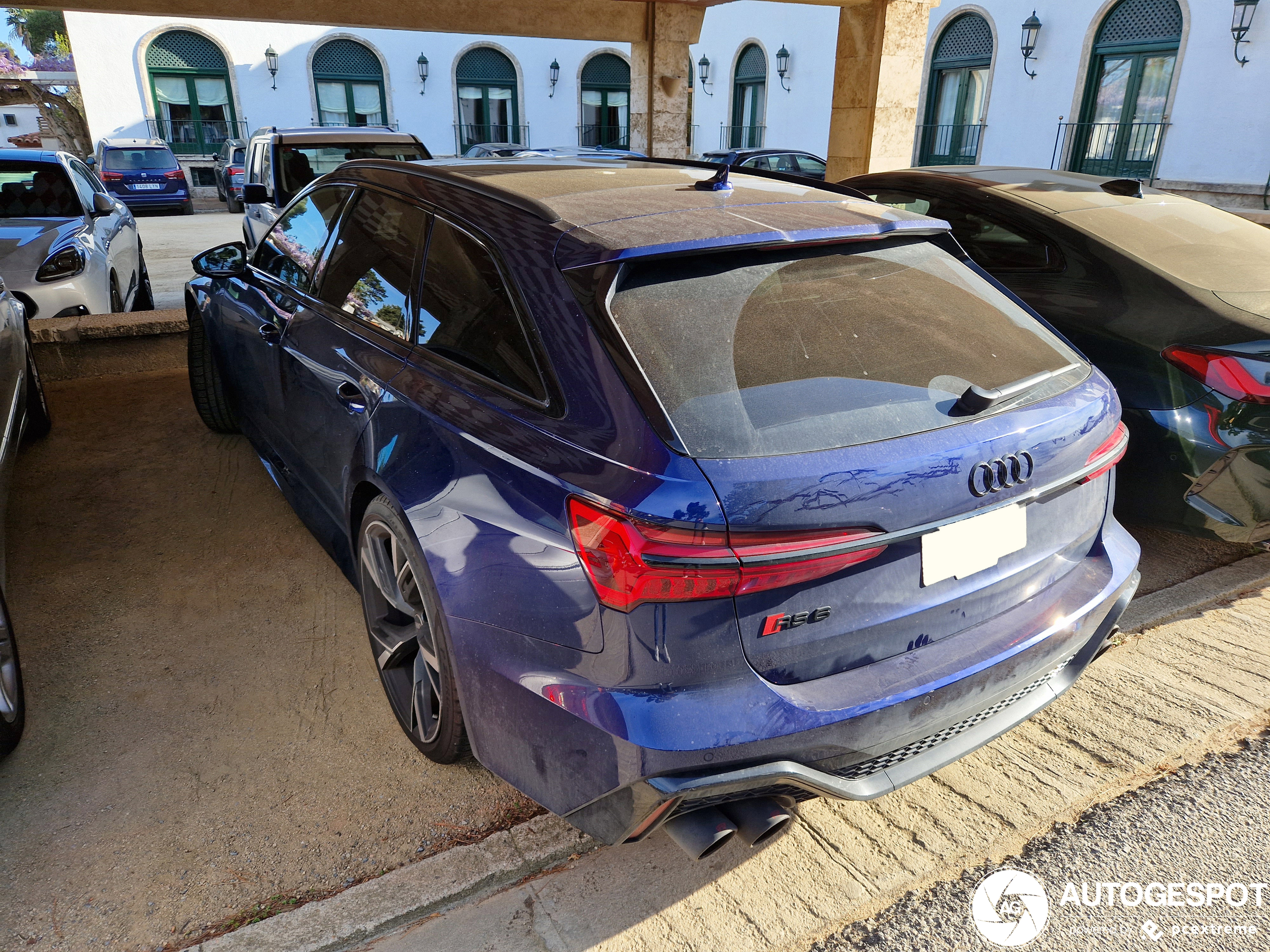 Audi RS6 Avant C8