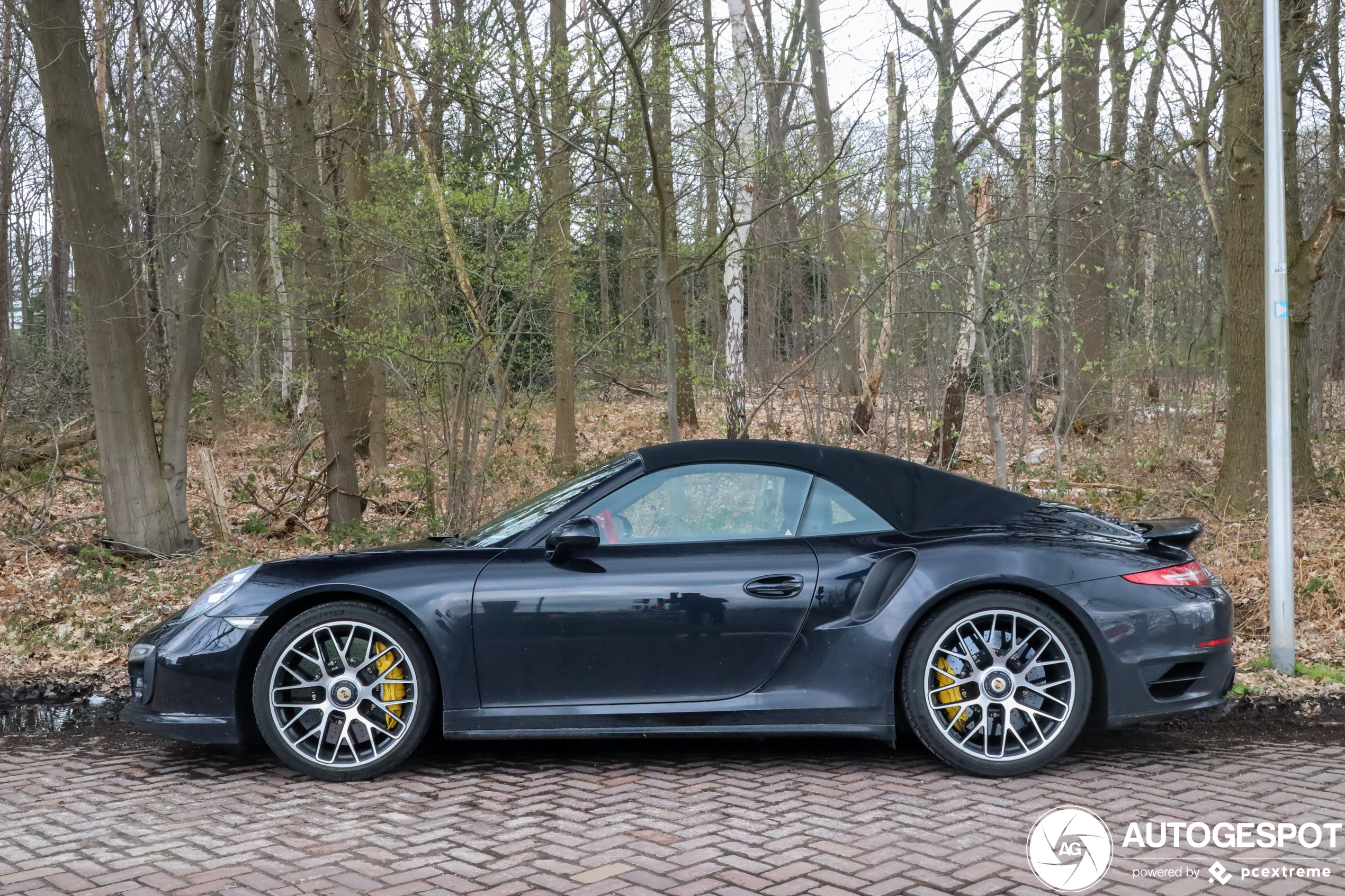 Porsche 991 Turbo S Cabriolet MkI