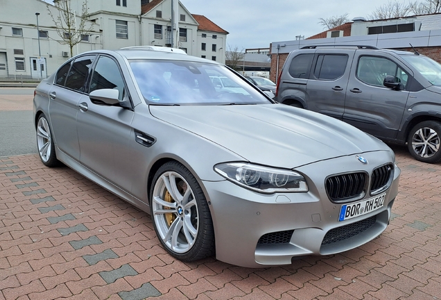 BMW M5 F10 30 Jahre Edition