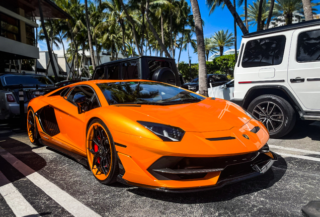 Lamborghini Aventador LP770-4 SVJ