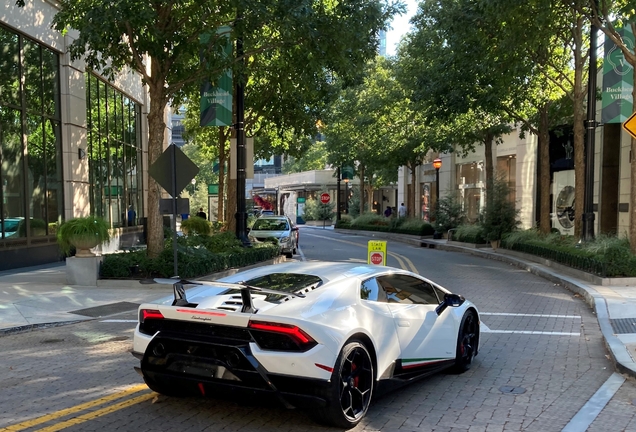 Lamborghini Huracán LP640-4 Performante