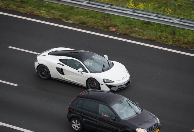 McLaren 570GT