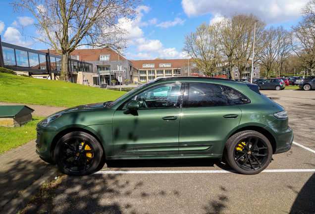 Porsche 95B Macan GTS MkIII