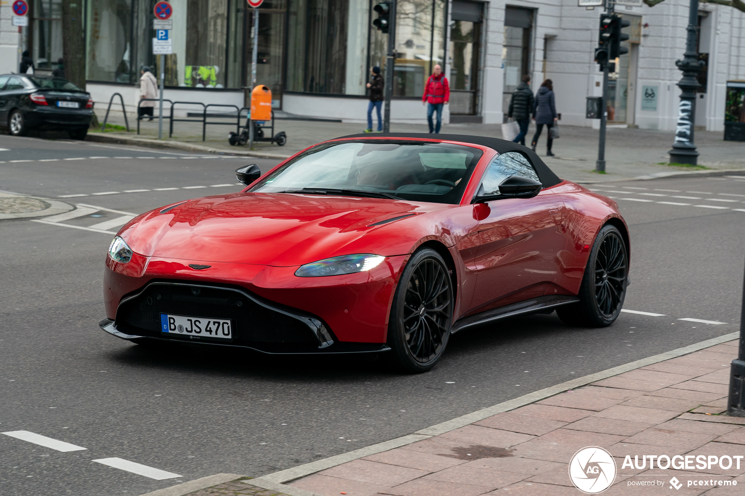 Aston Martin V8 Vantage Roadster 2020