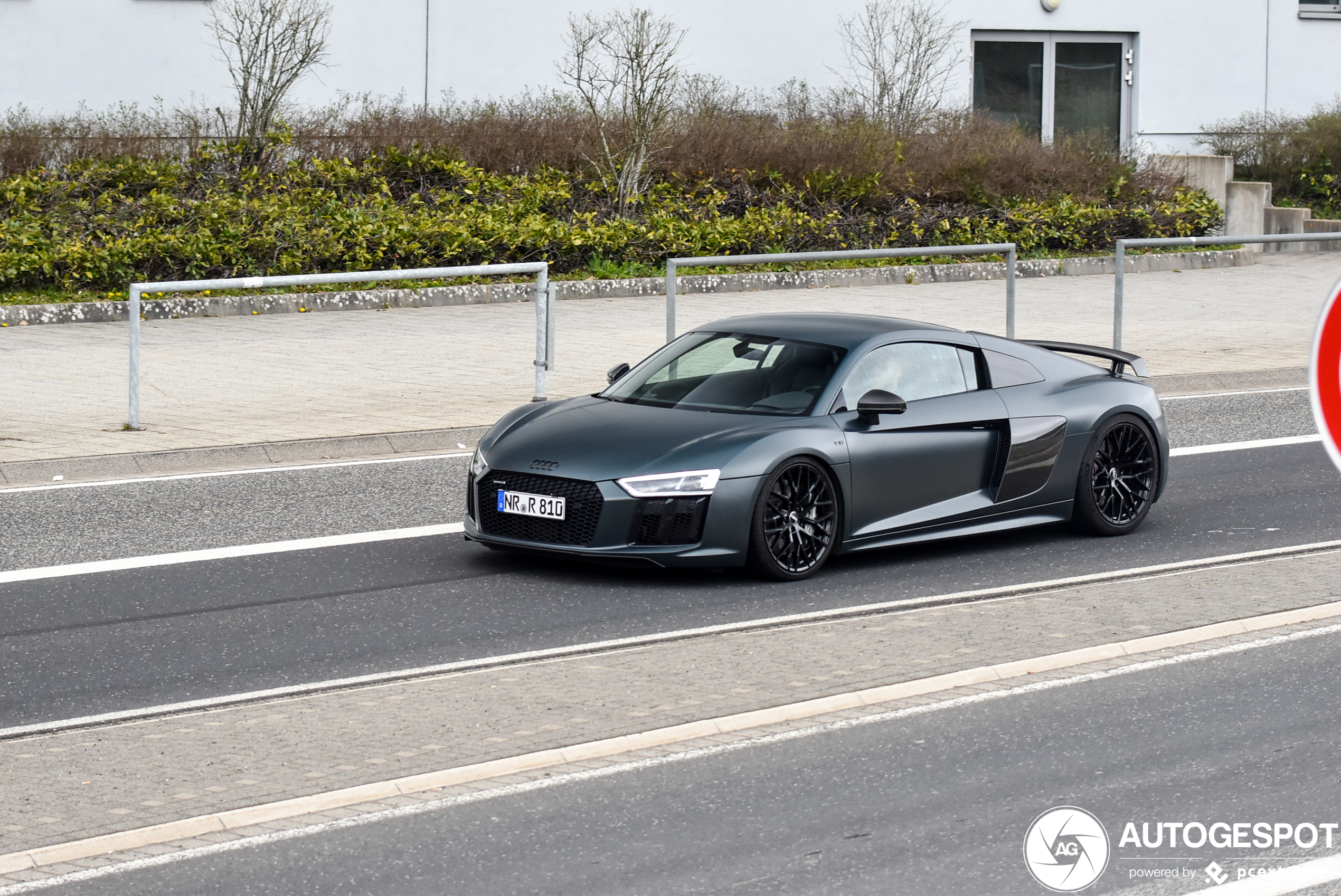 Audi R8 V10 Plus 2015