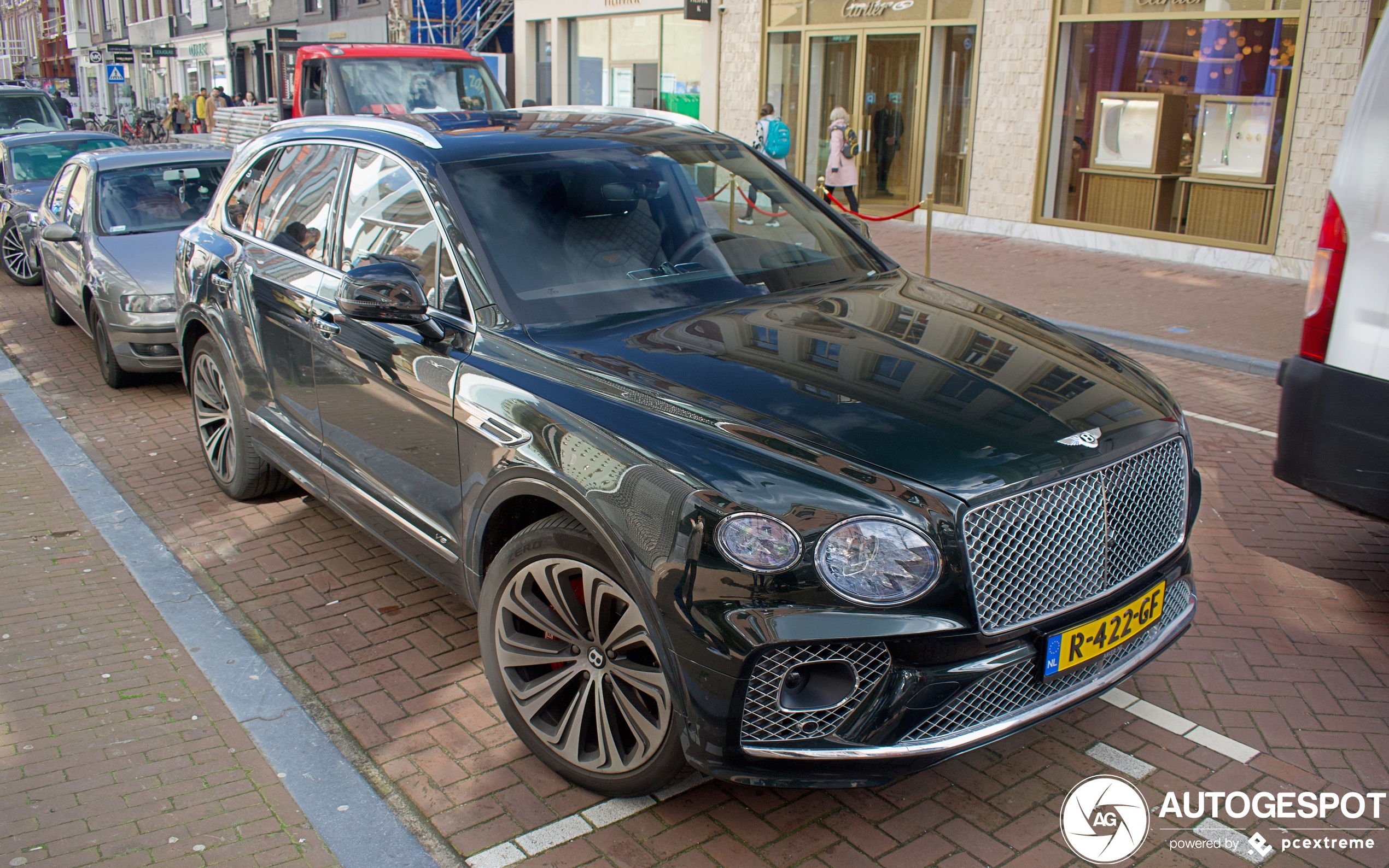 Bentley Bentayga V8 2021