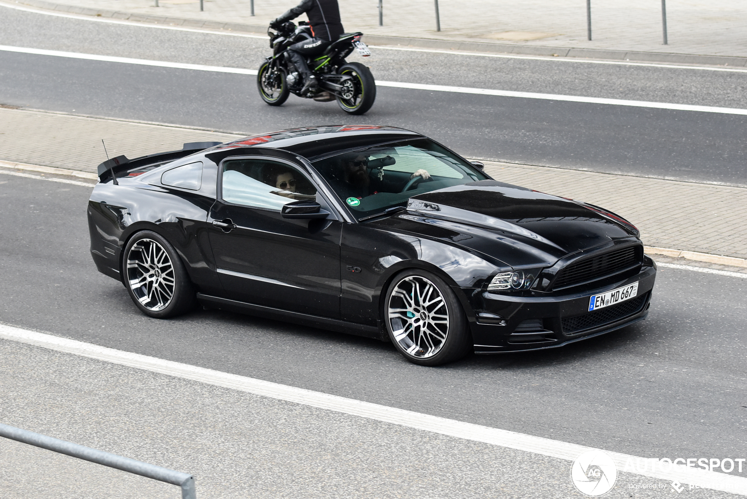 Ford Mustang GT 2013