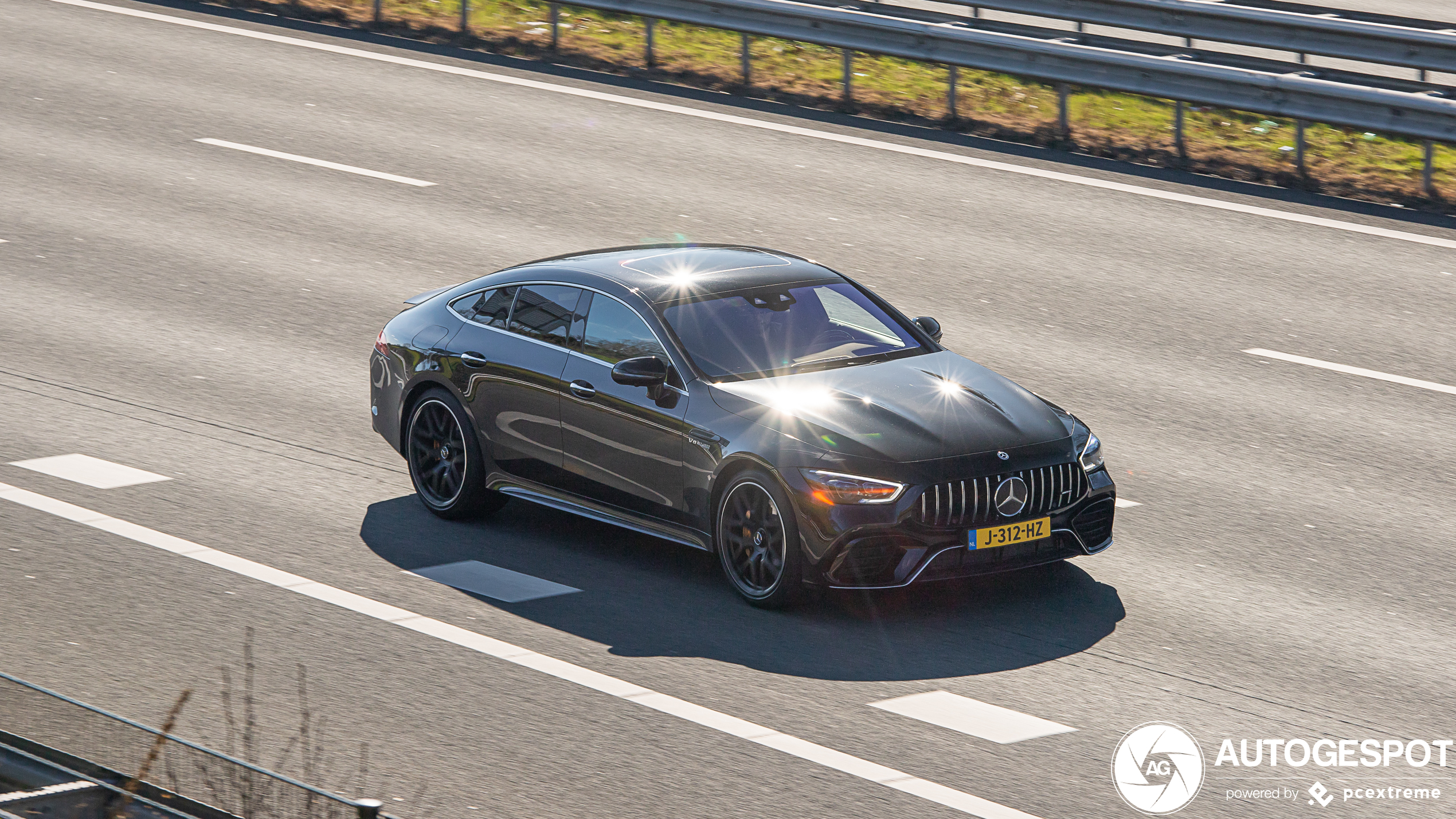 Mercedes-AMG GT 63 S X290