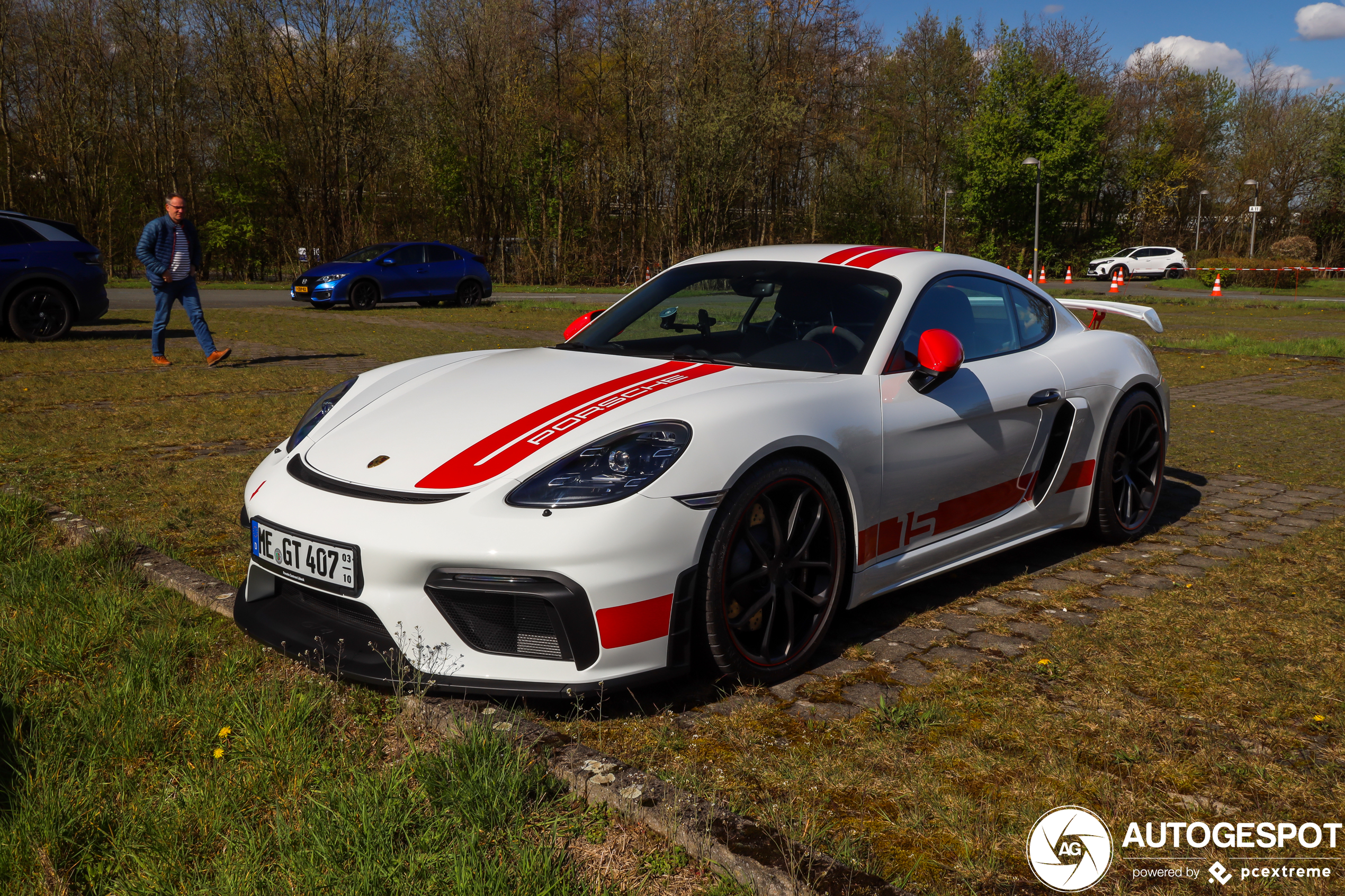 Porsche 718 Cayman GT4 Sports Cup Edition