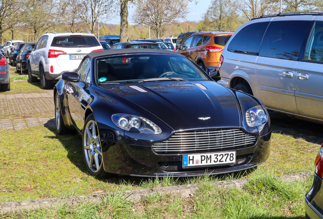 Aston Martin V8 Vantage Roadster