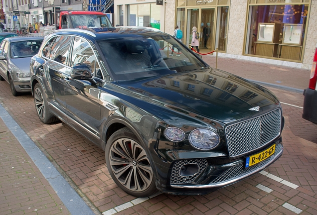 Bentley Bentayga V8 2021