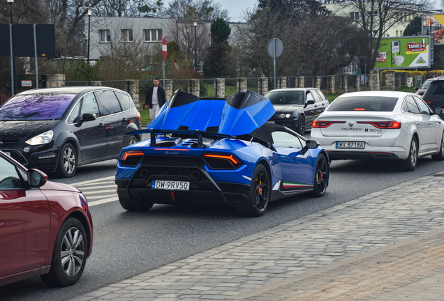 Lamborghini Huracán LP640-4 Performante Spyder