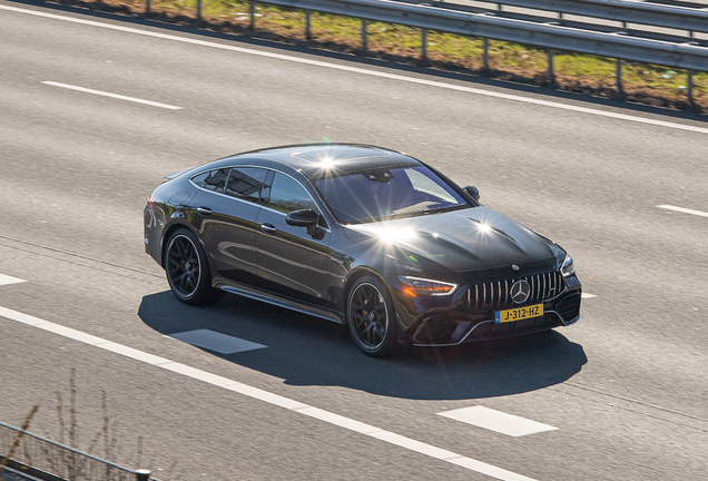 Mercedes-AMG GT 63 S X290