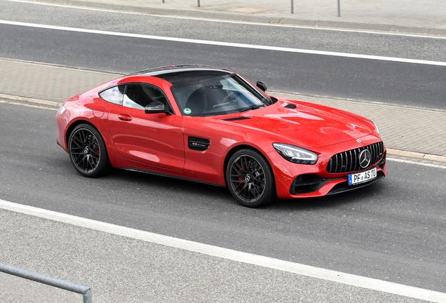 Mercedes-AMG GT C190 2019