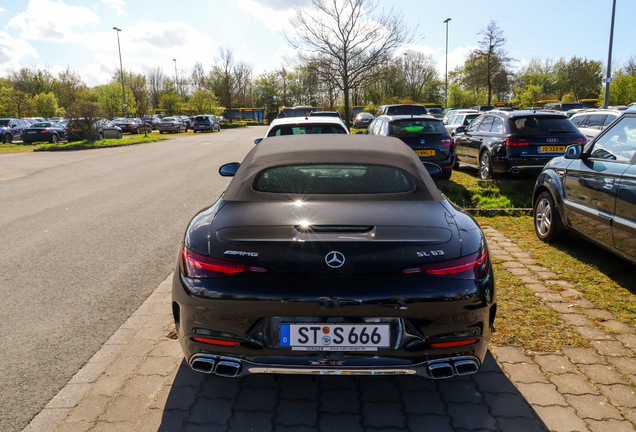 Mercedes-AMG SL 63 R232