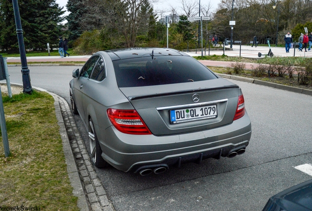 Mercedes-Benz C 63 AMG Coupé