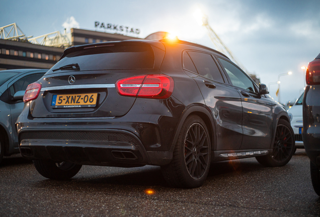 Mercedes-Benz GLA 45 AMG X156