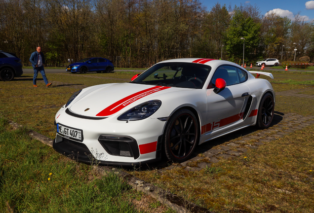 Porsche 718 Cayman GT4 Sports Cup Edition