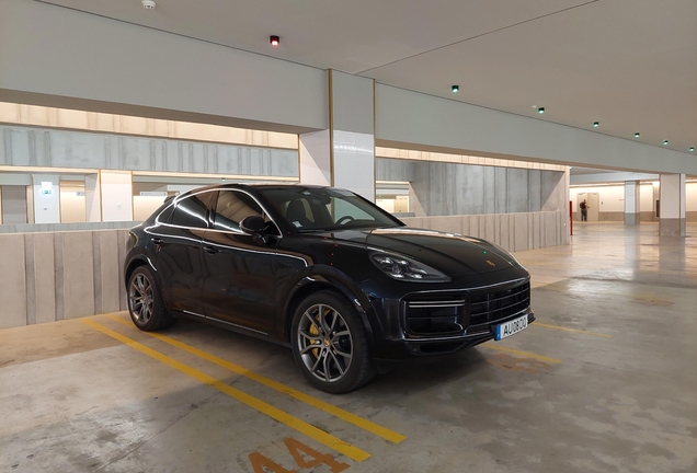 Porsche Cayenne Coupé Turbo S E-Hybrid