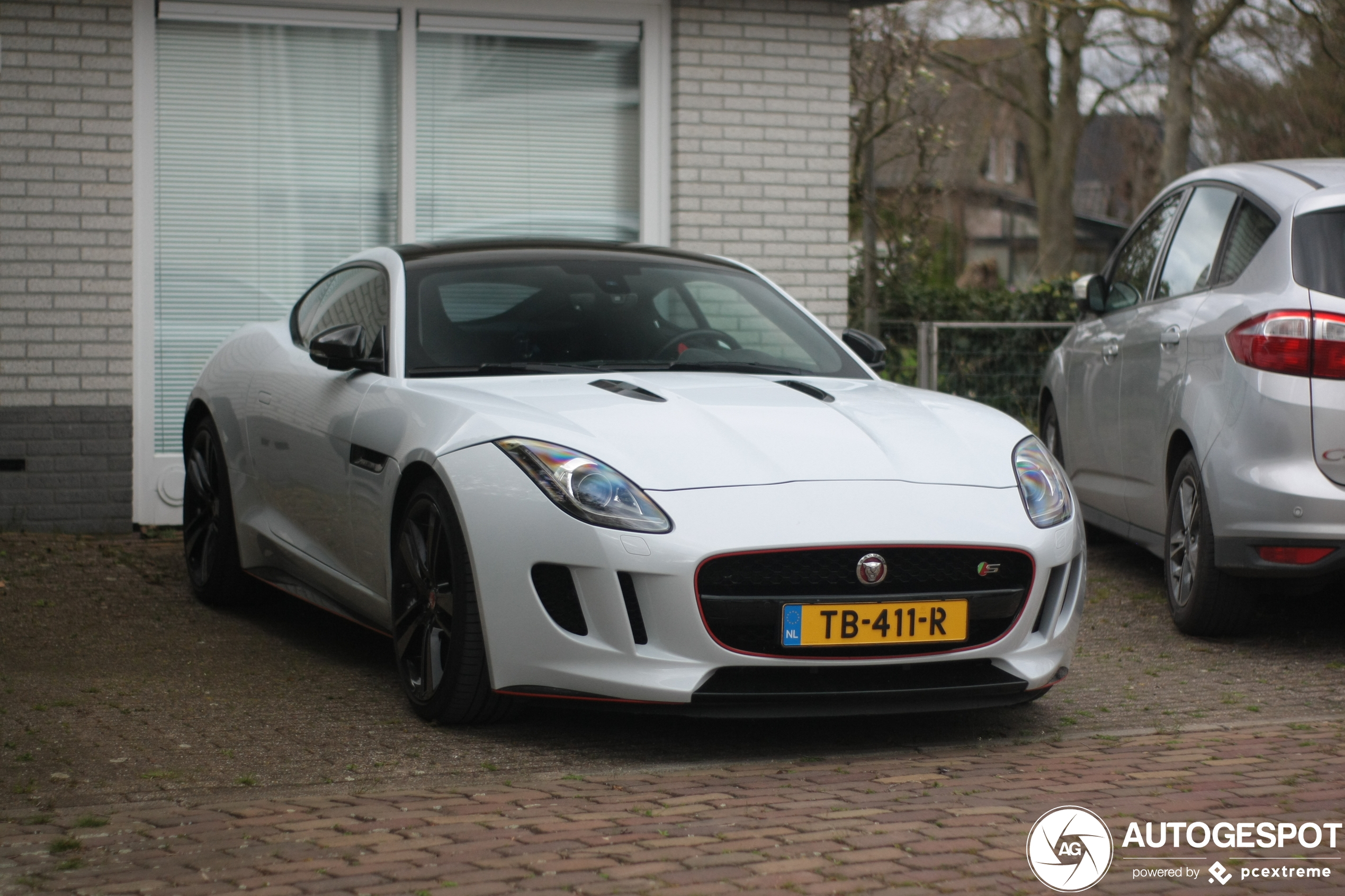 Jaguar F-TYPE S Coupé