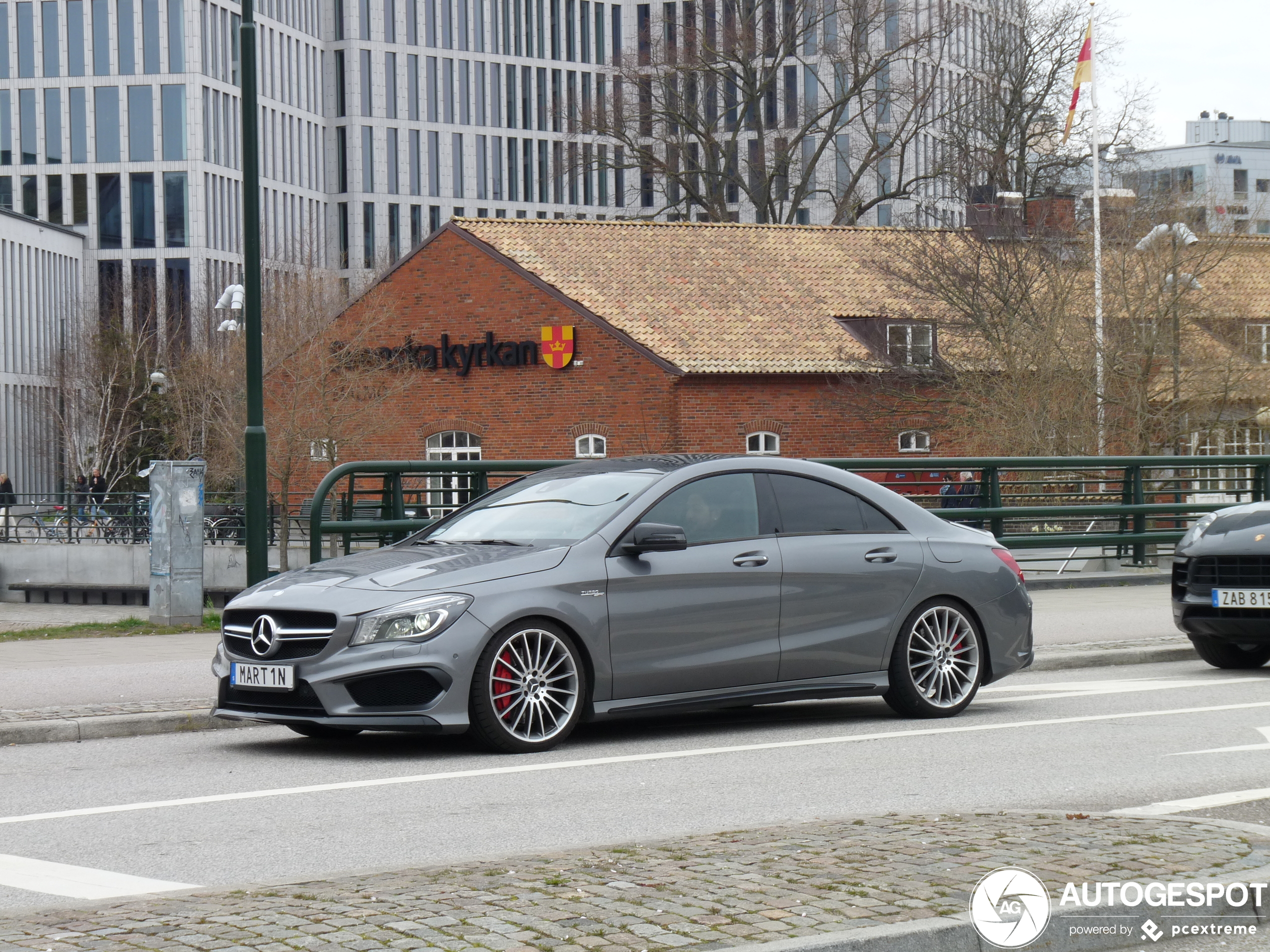 Mercedes-Benz CLA 45 AMG C117