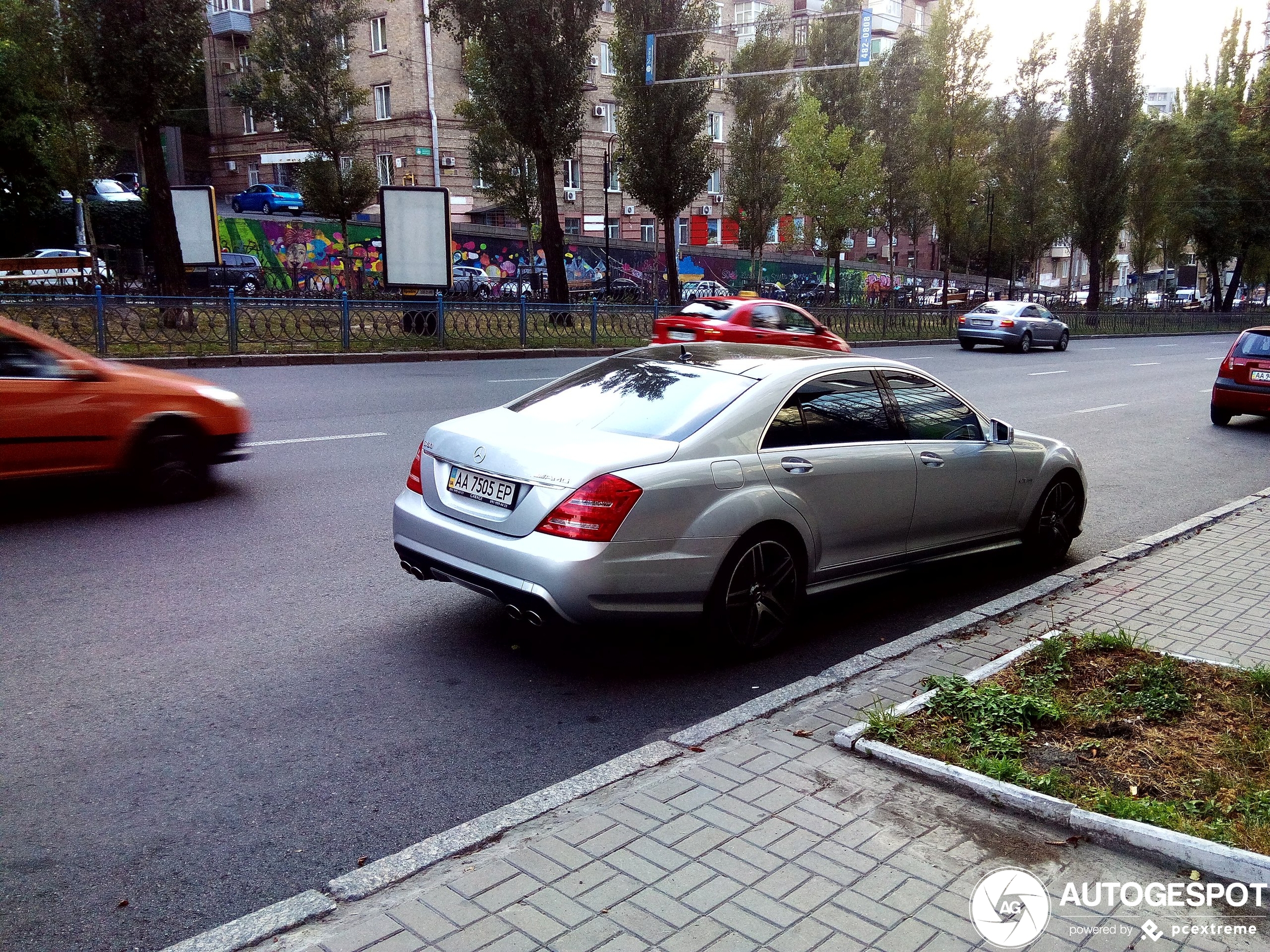 Mercedes-Benz S 63 AMG W221