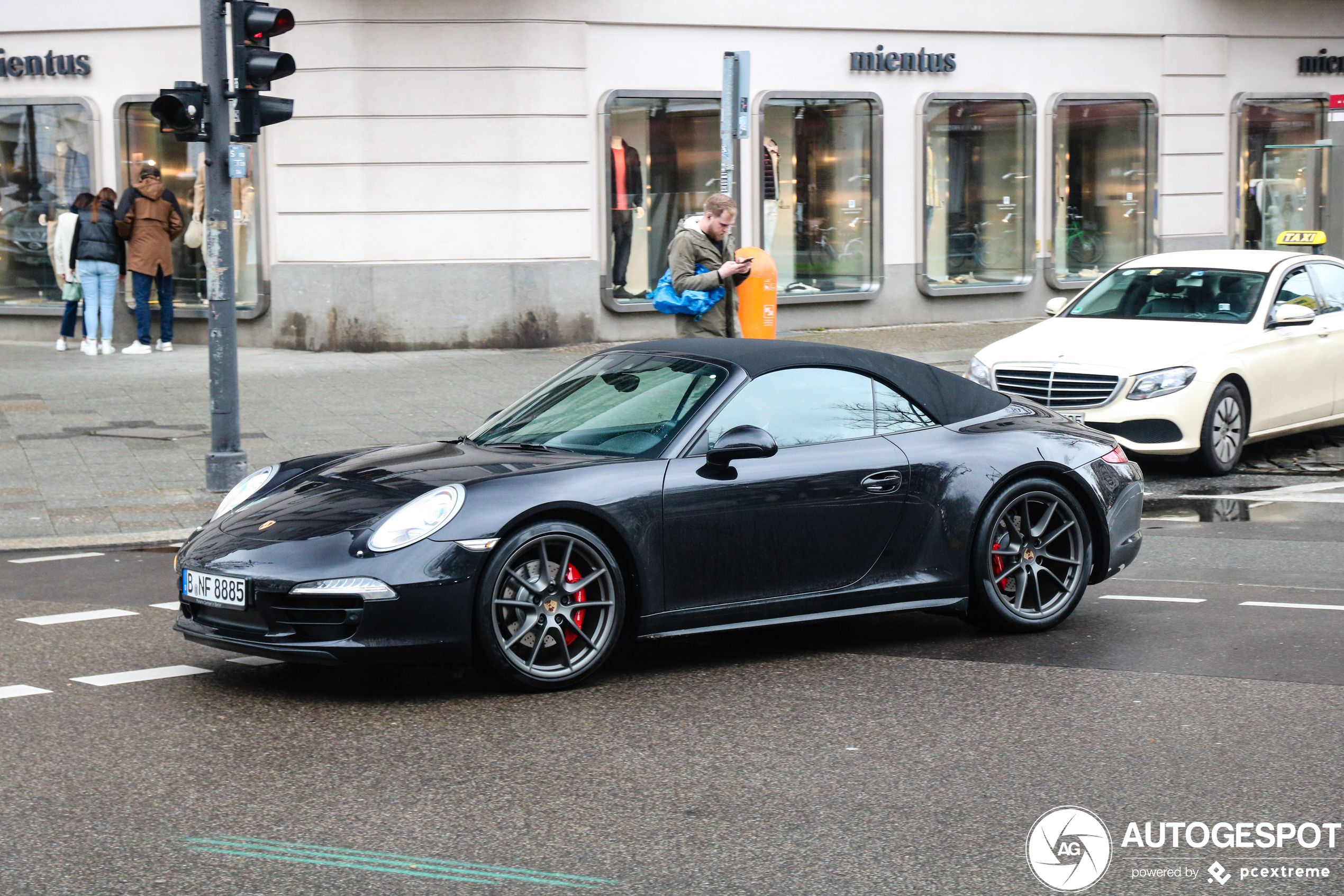 Porsche 991 Carrera 4S Cabriolet MkI