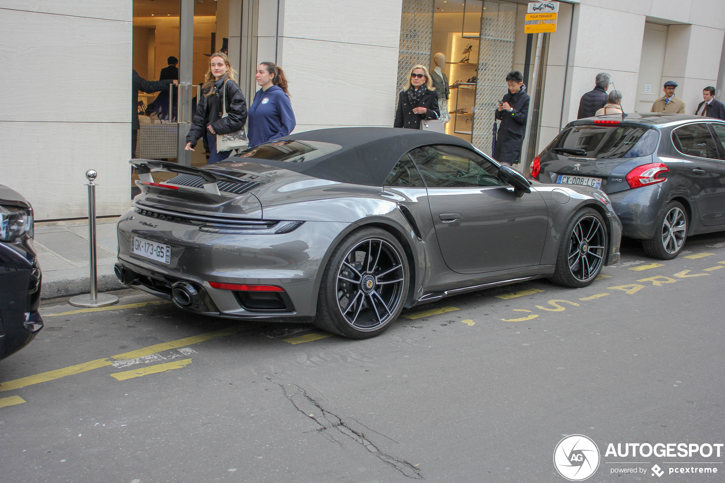 Porsche 992 Turbo S Cabriolet