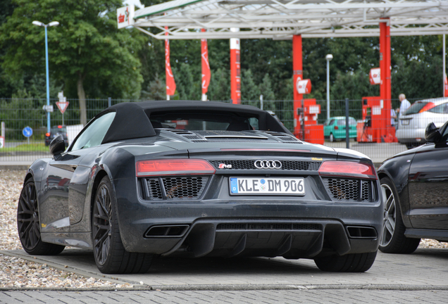 Audi R8 V10 Spyder 2016