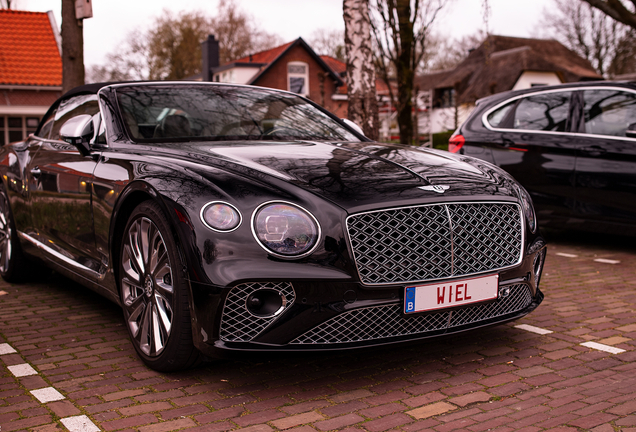 Bentley Continental GTC V8 2020 Mulliner