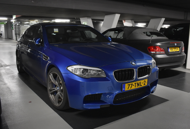 BMW M5 F10 2011